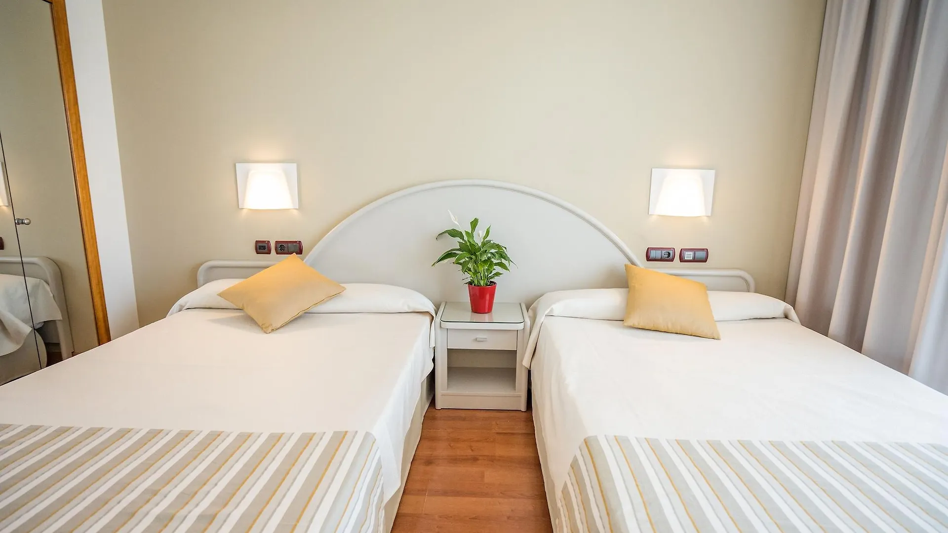 ****  VIK Gran Hotel Costa del Sol La Cala De Mijas España